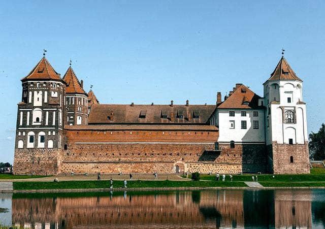Basic Lithuanian Phrases for Your Trip to Lithuania (Plus Cultural Tips!)